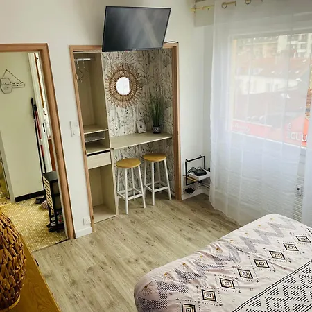 Centre-ville Republique Apartment